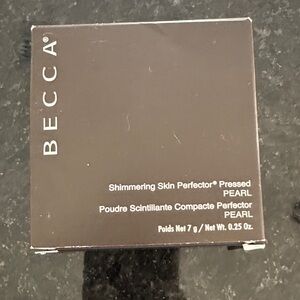 BECCA Shimmering Skin Perfector Pressed - Pearl